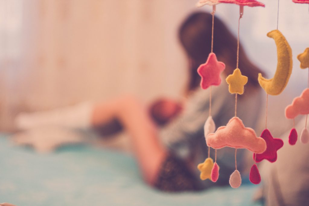 Les coliques de bébé peuvent être dues à l'alimentation