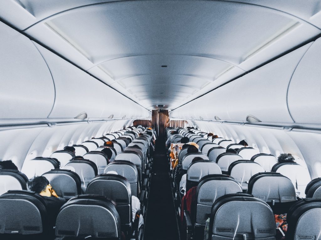 Prendre l'avion en étant enceinte, est-ce dangereux ?