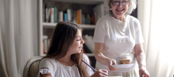 Comment éviter les chutes au domicile des séniors ?