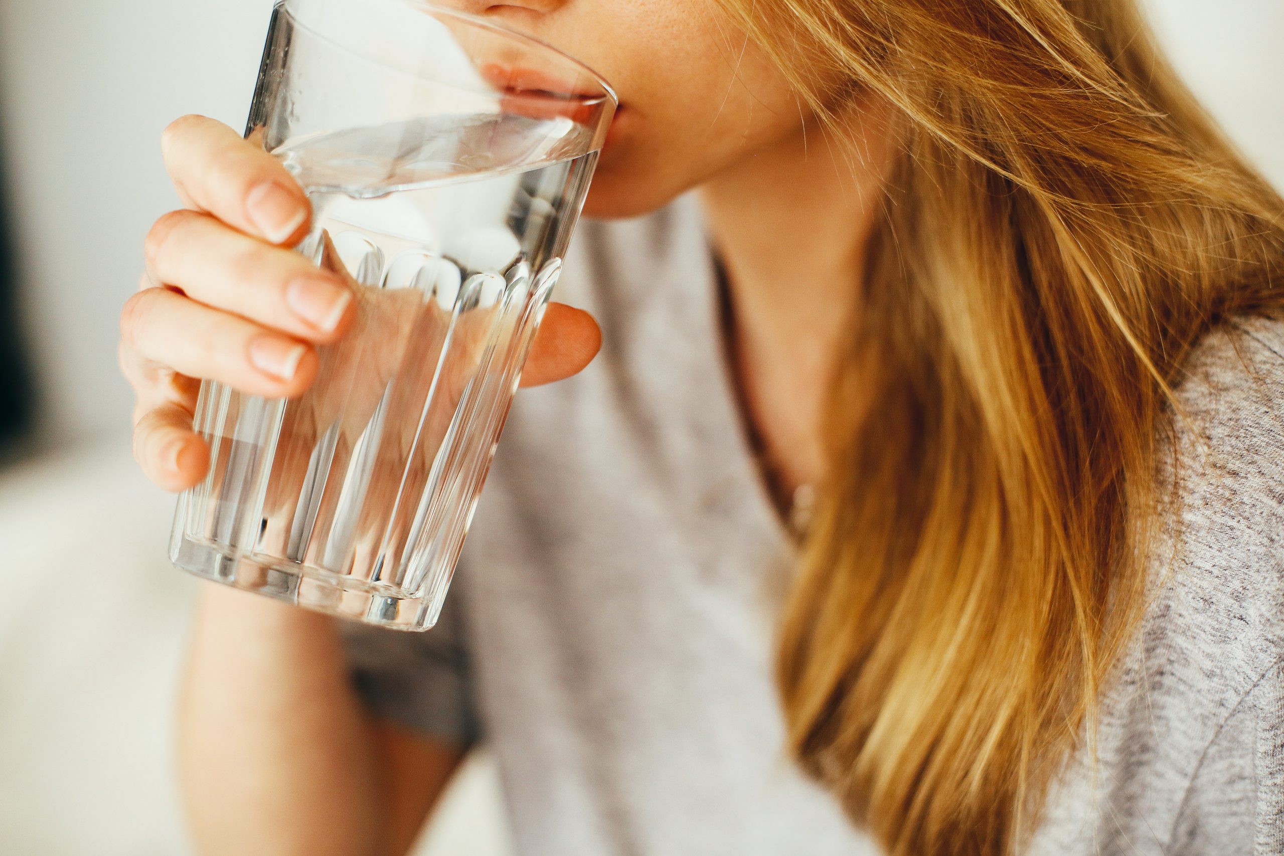 Quelle Eau Choisir Pour Maman Et Bebe Anno Sante Quelle Eau Choisir Pour Maman Et Bebe Anno Sante